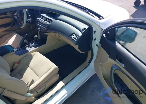 2011 Honda Accord 2.4 Lx-S z USA, uszkodzony, nr VIN 1HGCS1B34BA012851